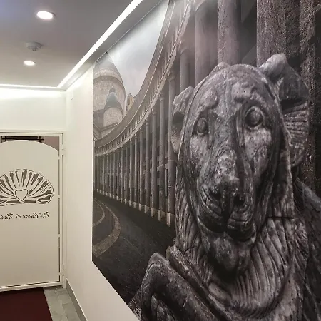 Art Nel Cuore Di נאפולי